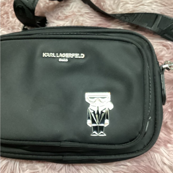 Karl Lagerfeld Black Crossbody Bag NWOT

Mrpb - Picture 6 of 12